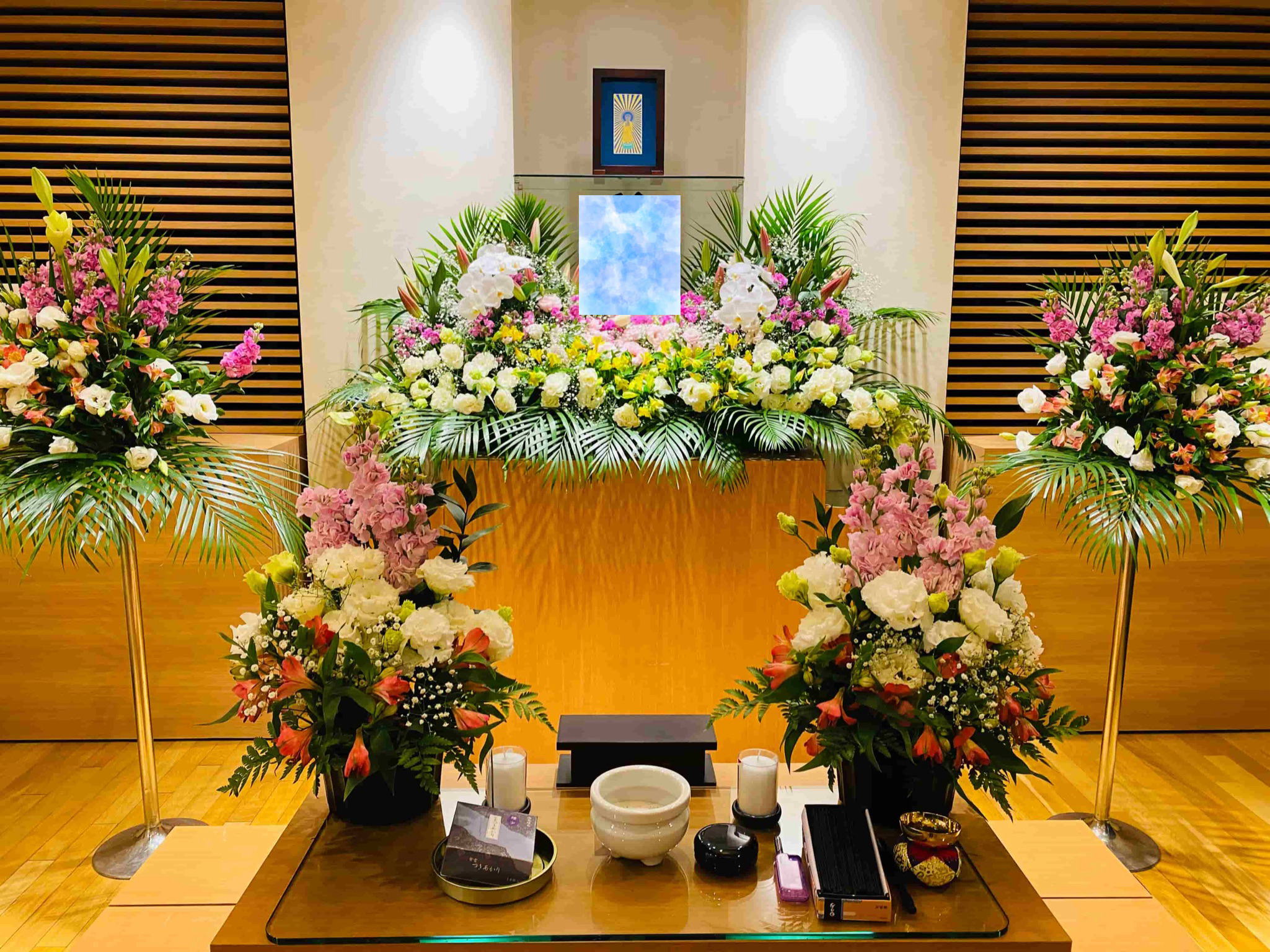 一日葬お花祭壇。